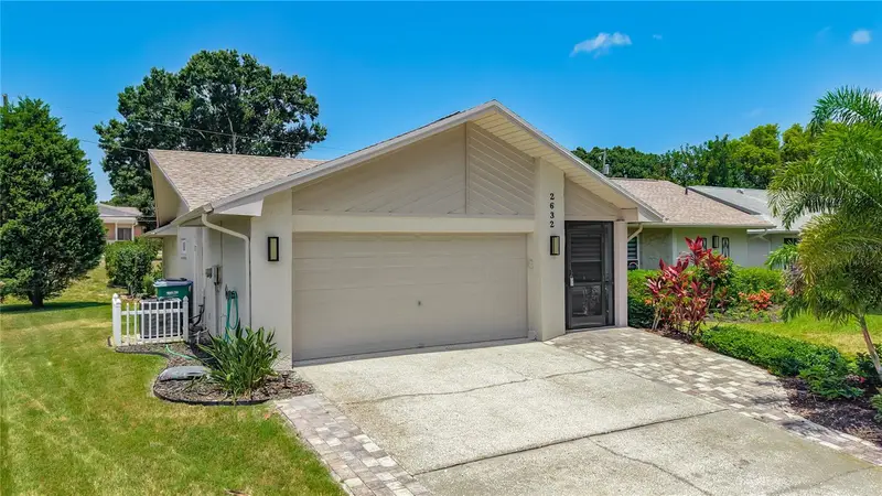 2632 Camille Dr, FL