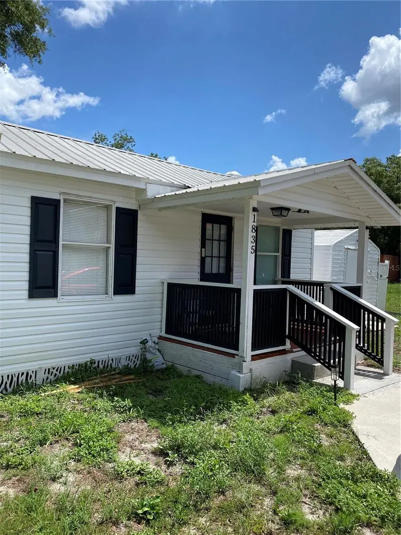 1835 W Greenwood St, FL