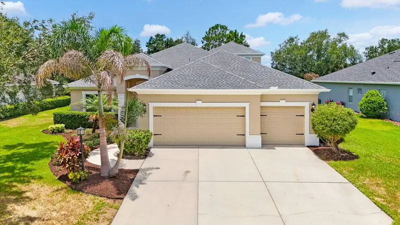 1416 Hickory View Cir, FL