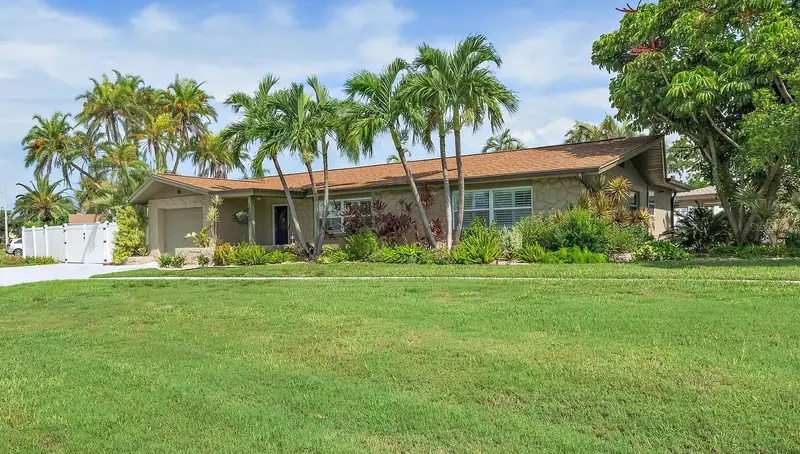101 Madonna Blvd, FL