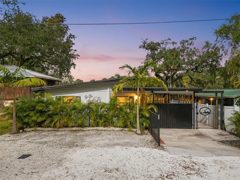 308 E Hollywood St, FL