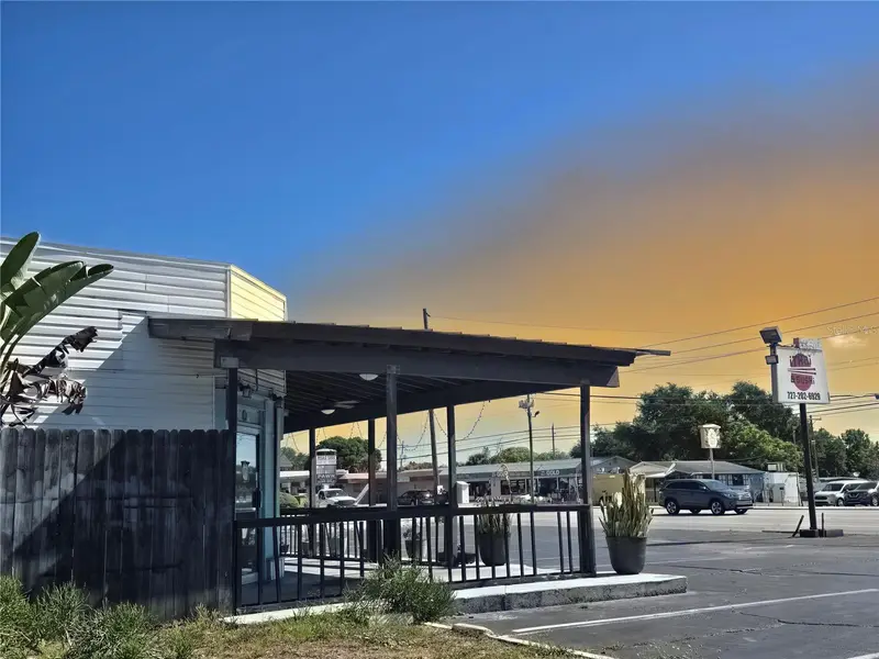 11002 Seminole Blvd, FL
