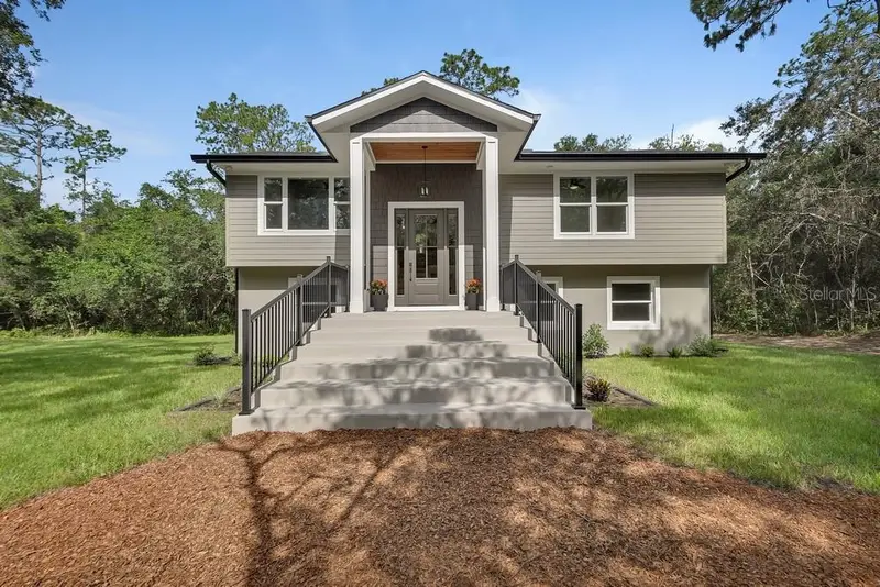 1530 Deermoss Ln, FL