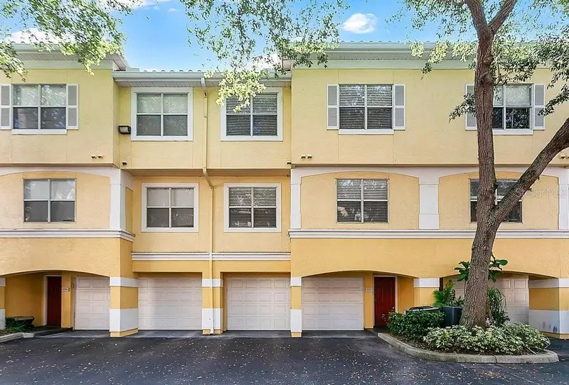1952 Legacy Cove Dr #1952, FL