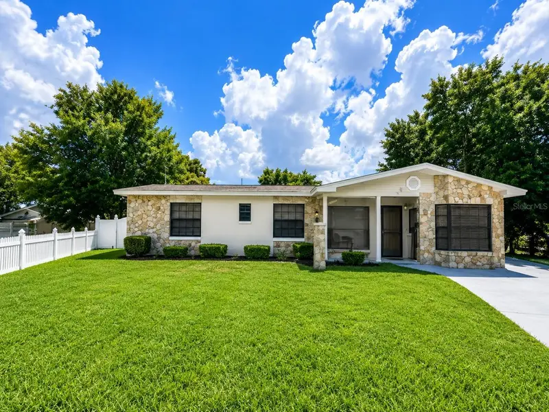 632 Mays Ct, FL