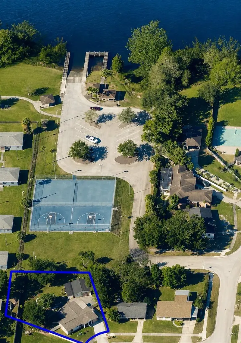 632 Mays Ct, FL