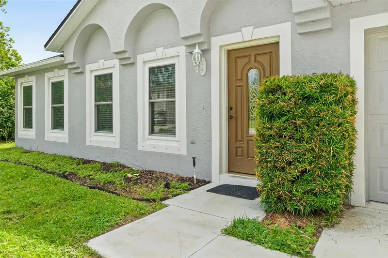 51 Beaverdam Ln, FL