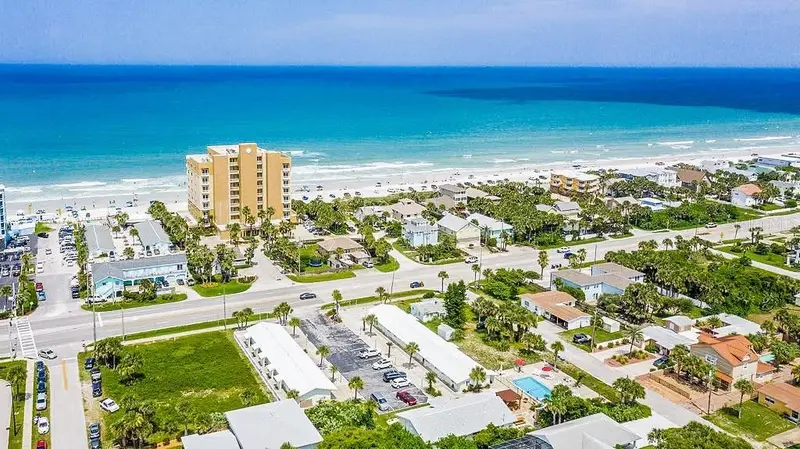 1708 S Atlantic Ave, FL