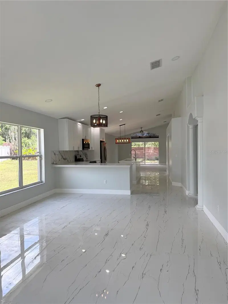 9067 Hastings Beach Blvd, FL