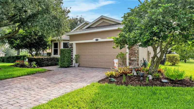 2305 Frankfort St, FL