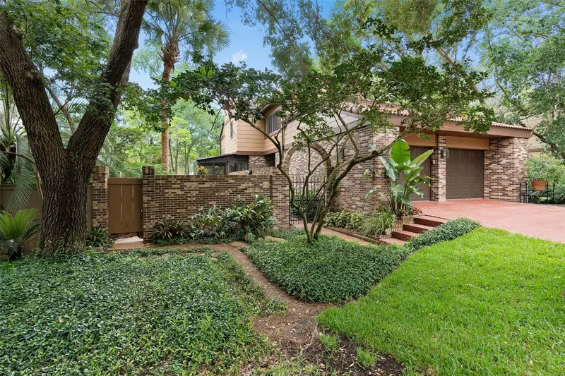 128 Woodmill Rd, FL