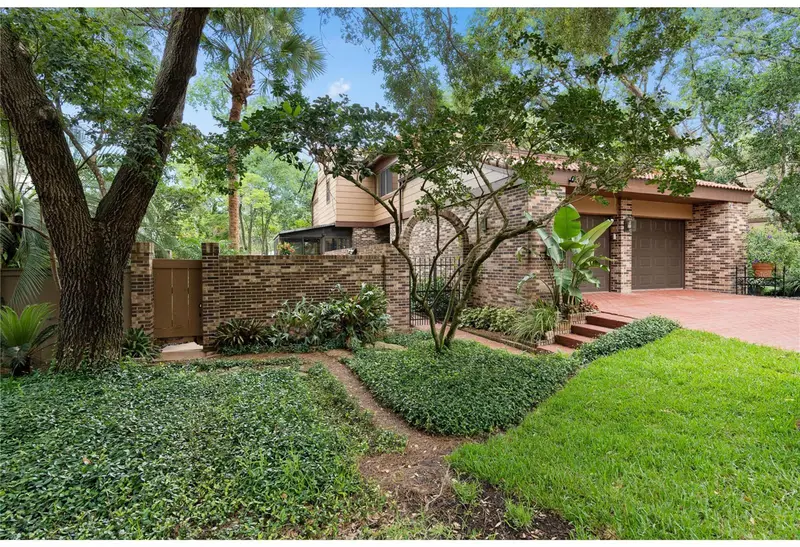 128 Woodmill Rd, FL