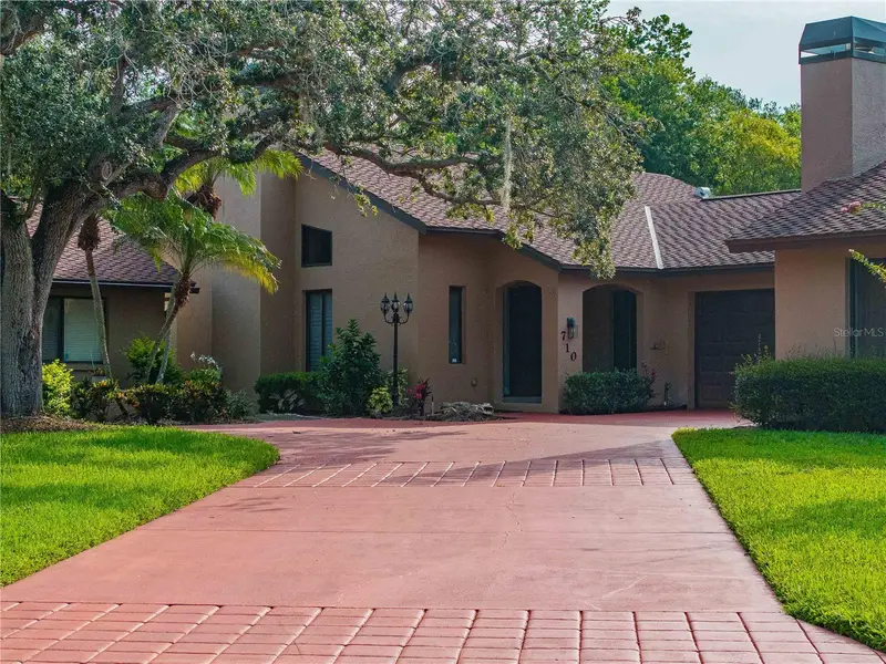 710 Loma Linda Ct, FL