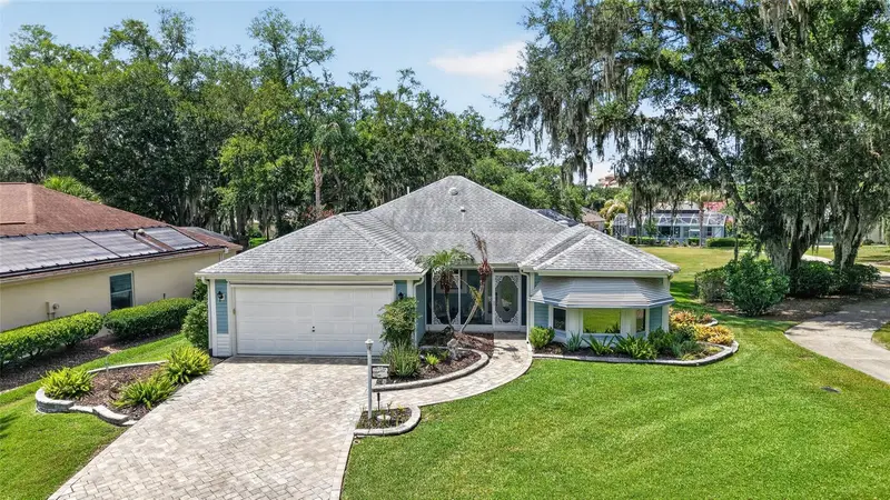 Lady Lake listing