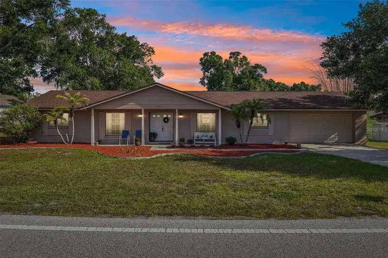 3777 Parkway Blvd, FL