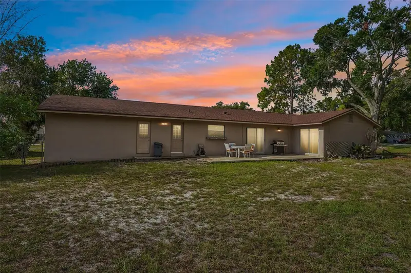 3777 Parkway Blvd, FL