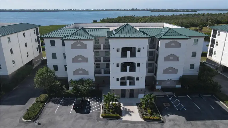 9203 Griggs Rd #102, FL