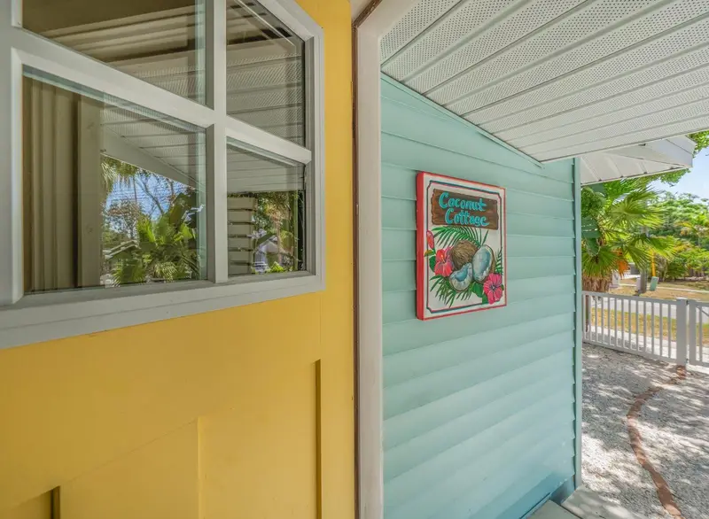 932 Highland Ave, FL