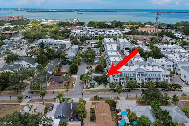 932 Highland Ave, FL