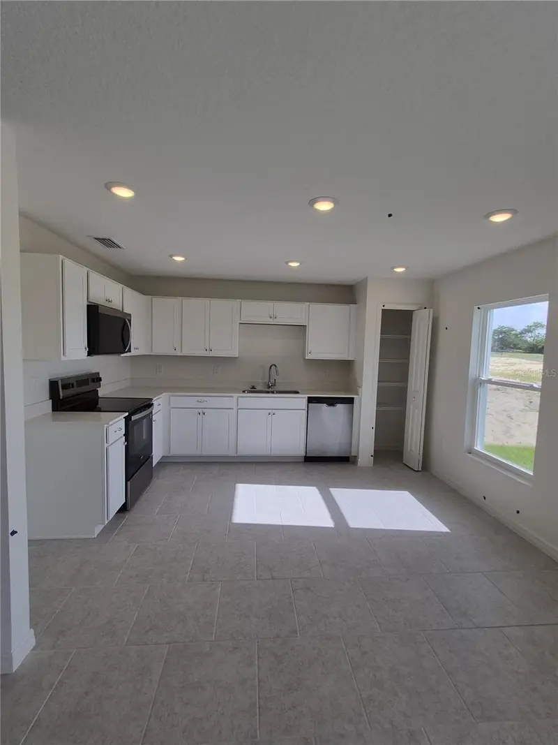 3016 Cascade Cir, FL