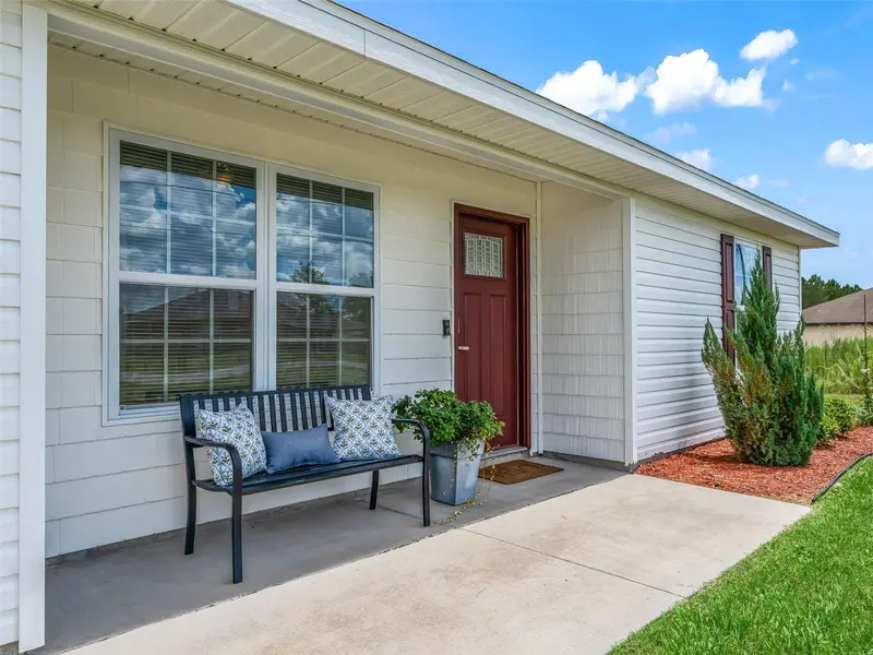 8 Juniper Loop Dr, FL