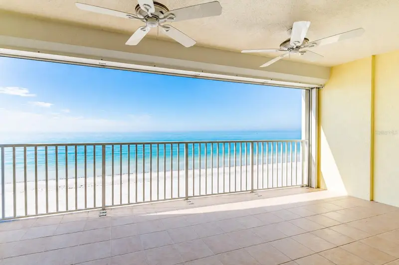 16750 Gulf Blvd #414, FL