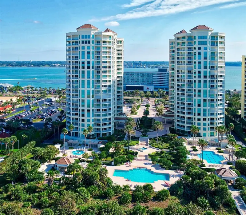 1170 Gulf Blvd #404, FL