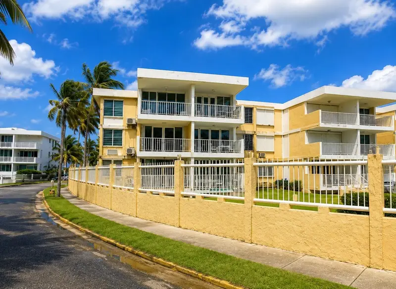 3 Ocean Dr. #201, PR