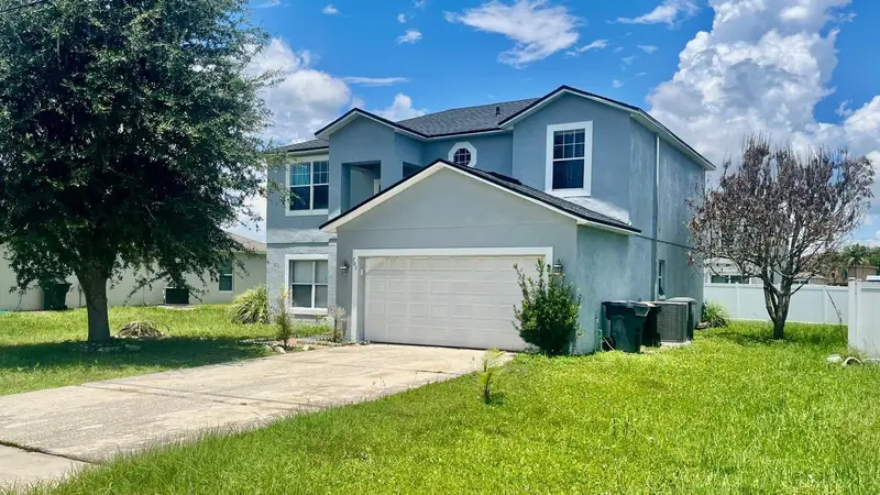 703 Robin Ct, FL
