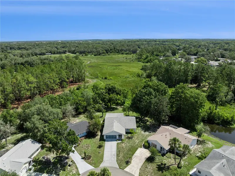 32 Gordon Ct, FL