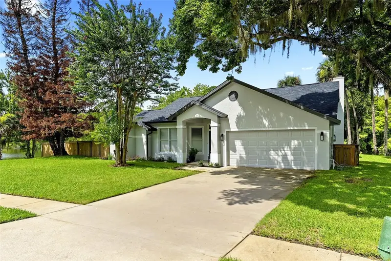 427 Pendrey Drive, FL