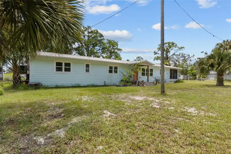 306 Se 256 St, FL