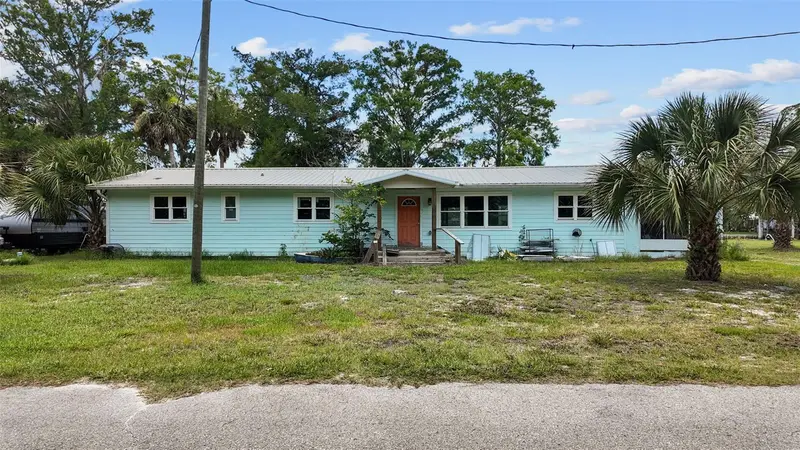 306 Se 256 St, FL