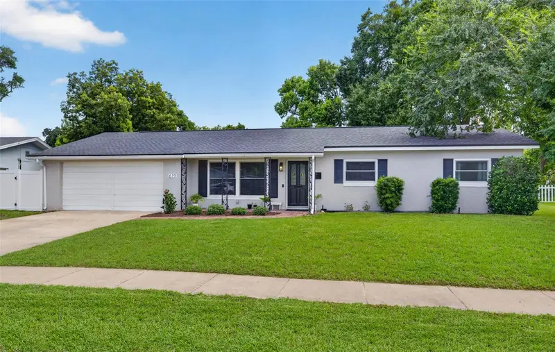 Oakland Estates listing
