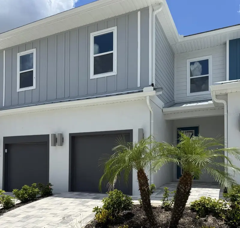 7917 Nw Spectrum Dr, FL