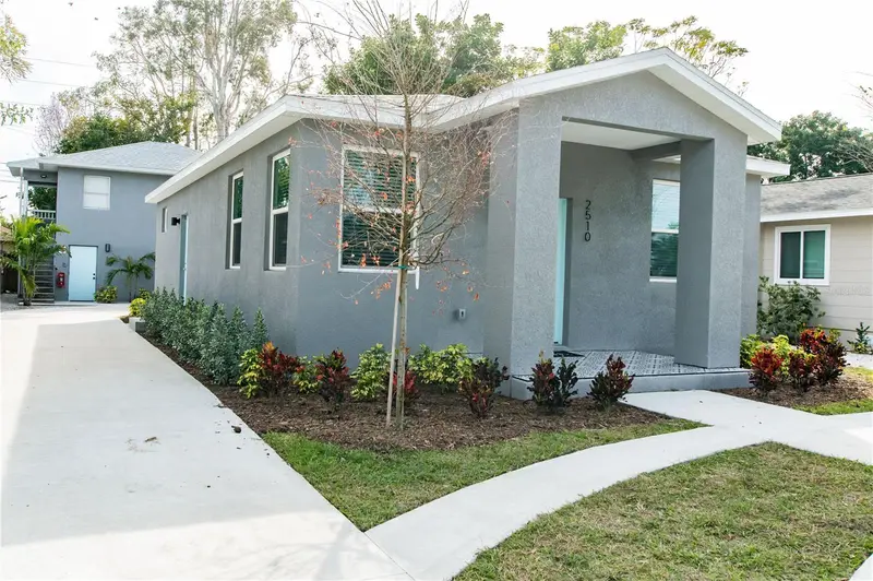 2510 16th Ave N, FL