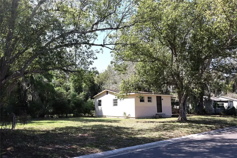2024 Dixie Ave, FL