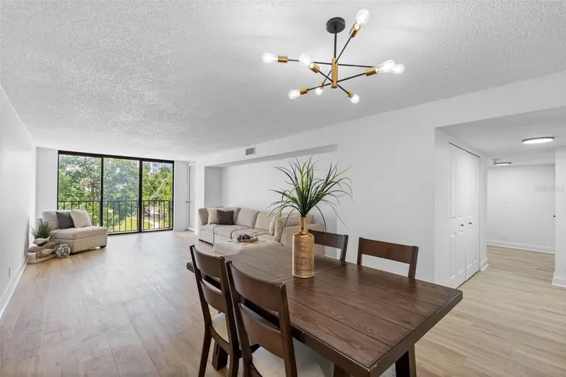 220 Belleview Blvd #412, FL