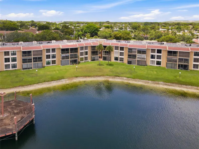 5605 Coral Lake Dr #105, FL