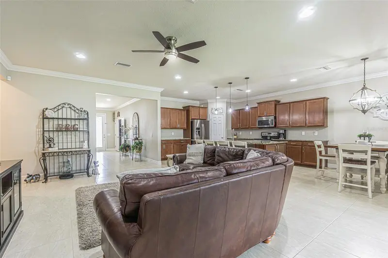1507 Windy Gap Pl, FL