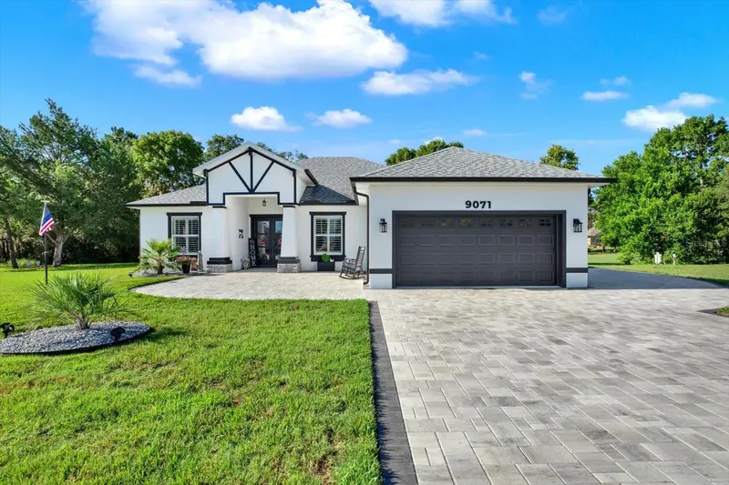 Glen Lakes listing