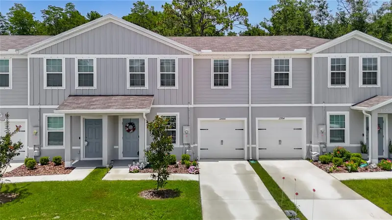 12000 Grizzly Ln, FL