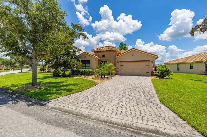 394 Monterey St, FL