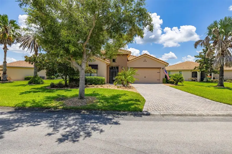 394 Monterey St, FL