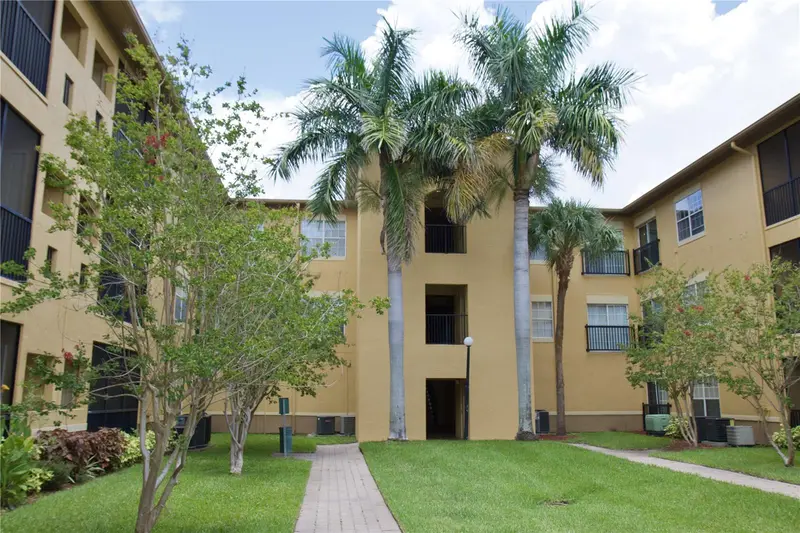 4323 Bayside Village Dr #306, FL