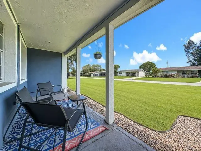 2625 46th Ave N, FL