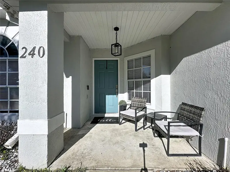 240 Sunrise Rd, FL