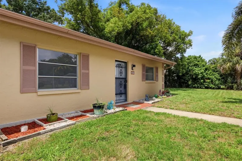 4538 Pawnee Trl #197, FL
