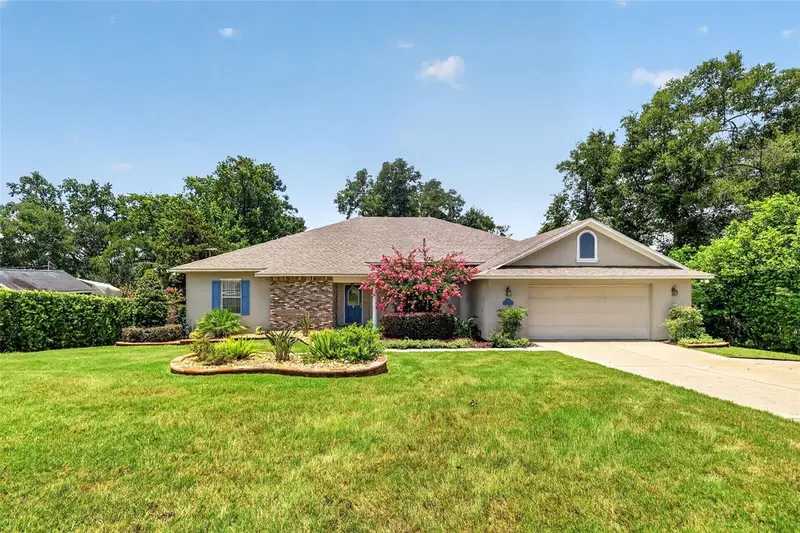 705 Hilltop Ct, FL