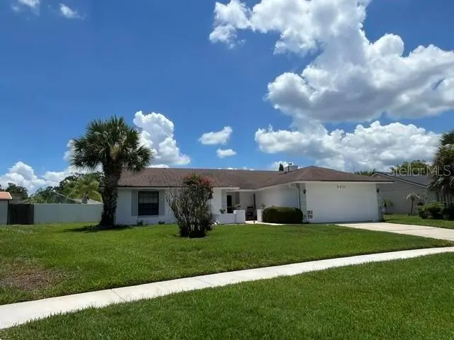 8011 Gillette Ct, FL